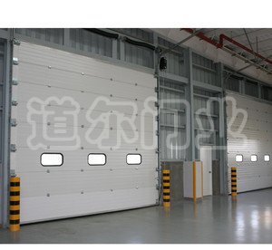 工業(yè)滑升門